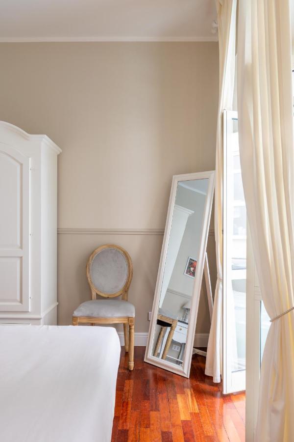 Charming Apartment With Patio A Few Steps From Colosseum Екстер'єр фото